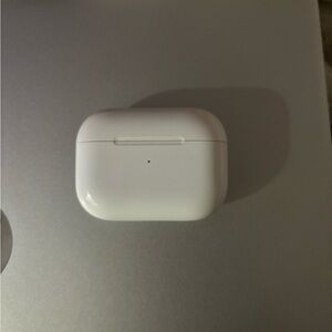 Apple White Earbud Headphones